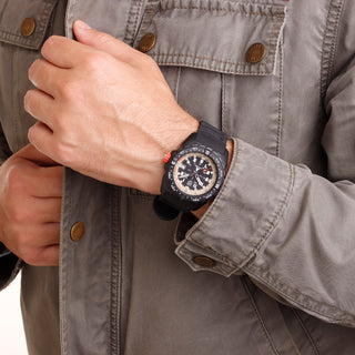 Bear Grylls Survival Mountain Watch