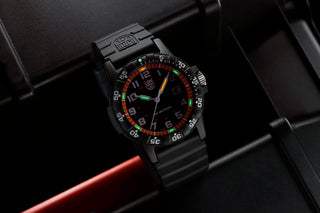 XS.0329.1 Leatherback Sea Turtle Watch - XS.0329.1
